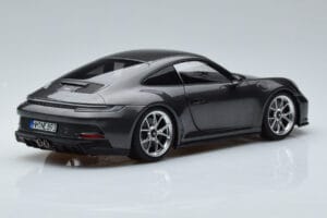 Porsche 911 992 GT3 Touring Package Grå Norev 1:18 187305 Metall — bild 3 av 7