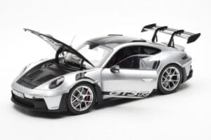 Porsche 911 992 GT3 Weissach Pack GT Silver Metallic Norev 1:18 187366 Metall — bild 2 av 8