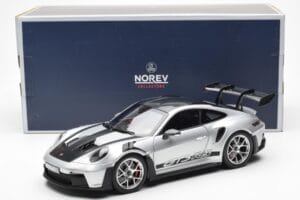 Porsche 911 992 GT3 Weissach Pack GT Silver Metallic Norev 1:18 187366 Metall — bild 8 av 8