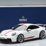 Porsche 911 992 GT3 Vit Norev 1:18 - image 7 of 7