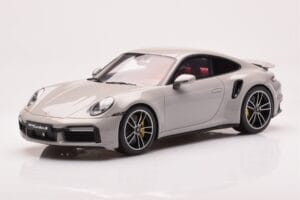 Porsche 911 992 Turbo S Crayon Grå GT Spirit 1:18 GT431