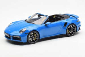 Porsche 911 992 Turbo S Shark Blå GT Spirit 1:18 GT441