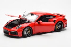 Porsche 911 992 Turbo S Sport Design Röd Minichamps 1:18 113069078 Metall — bild 2 av 8