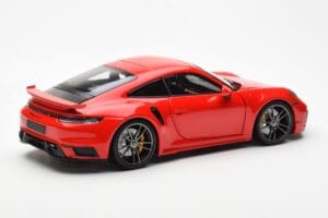 Porsche 911 992 Turbo S Sport Design Röd Minichamps 1:18 113069078 Metall — bild 3 av 8