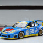 Porsche 911 996 GT3 R #6 24 Hours of Daytona GT Class Winner 2002 AUTOart 1:18 - image 7 of 7