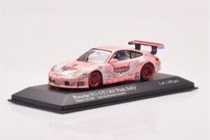 Porsche 911 996 GT3 RS Pink Sally #45 Petty / Jeanette Phoenix 250 2004 Minichamps 1:43 400046945 Metall — bild 2 av 4