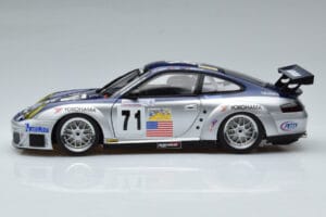Porsche 911 996 GT3 RSR #71 A. Job 2005 AUTOart 1:18 80583 Metall — bild 4 av 7