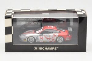 Porsche 911 996 GT3 RSR Flying Lizard #74 M. Rockenfeller / D. Cunningham / S. Neiman / J. Pechnik / J. Van Overbeek Rolex 24 — bild 4 av 4