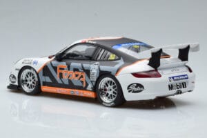 Porsche 911 997 GT3 Cup #33 M. Marsh Carrera Cup Asia 2006 AUTOart 1:18 80782 Metall — bild 6 av 7