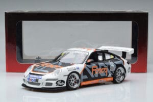 Porsche 911 997 GT3 Cup #33 M. Marsh Carrera Cup Asia 2006 AUTOart 1:18 80782 Metall — bild 7 av 7