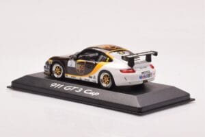 Porsche 911 997 GT3 Cup #2 UPS Holzer 2008 Minichamps 1:43 WAP02002218 Metall — bild 3 av 4