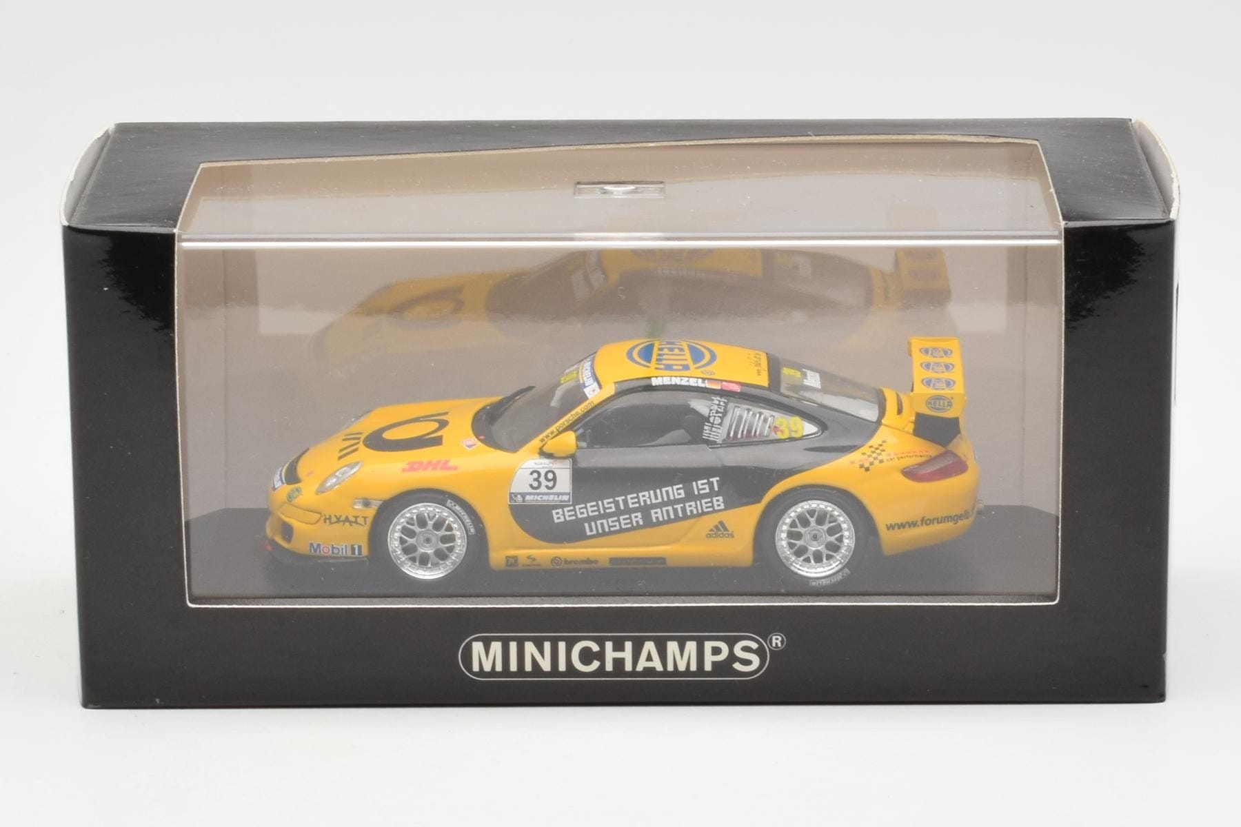 Porsche 911 997 GT3 Cup Tolimit Motorsport #39 Menzel Porsche Supercup 2007 Minichamps 1:43 400066439 Metall — bild 4 av 4