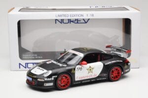 Porsche 911 997 GT3 RS #176 Team Ring Police VLN 2011 Norev 1:18 187570 Metall — bild 8 av 8
