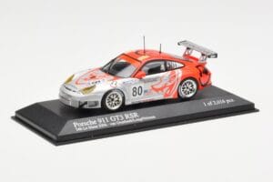 Porsche 911 997 GT3 RSR Flying Lizard #80 S. Neiman / P. Long / J. Van Overbeek 24 Hours of Le Mans 2006 Minichamps 1:43 4000 — bild 2 av 4