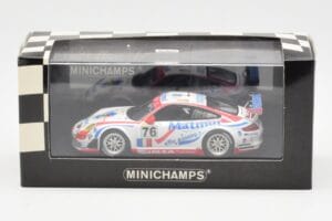 Porsche 911 997 GT3 RSR Matmut #76 P. Narac / R. Lietz / P. Long 24 Hours of Le Mans 2007 Minichamps 1:43 400076776 Metall — bild 4 av 4