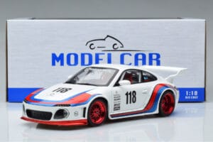 Porsche 911 997.2 RWB n118 Old New Martini MCG 1:18 MCG18328 Metall — bild 6 av 6