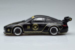 Porsche 911 997.2 RWB n23 Old New JPS MCG 1:18 MCG18326 Metall — bild 3 av 6
