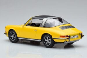 Porsche 911 E Targa Norev 1:18 187643 Metall — bild 6 av 7