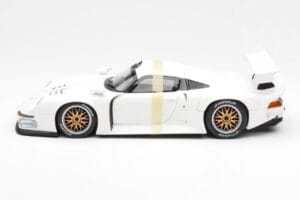 Porsche 911 GT1 Vit UT Models 1:18 180966699 Metall — bild 3 av 6