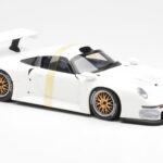 Porsche 911 GT1 Vit UT Models 1:18 - image 4 of 6