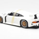 Porsche 911 GT1 Vit UT Models 1:18 - image 5 of 6