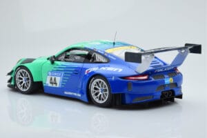 Porsche 911 GT3 R Falken Motorsports #44 M. Ragginger / J. Bergmeister / M. Werner / L. Vanthoor 24 Hours of Nurburgring 2017 — bild 5 av 6