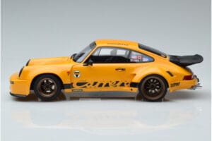 Porsche 911 RSR 3.0 Hommage Yamanouchi San GT Spirit 1:18 GT394 Resin — bild 3 av 6