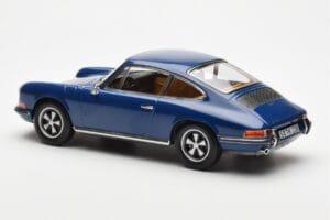 Porsche 911 S 901 Blå Norev 1:18 187647 Metall — bild 5 av 6