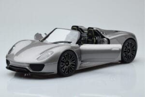 Porsche 918 Spyder Prototyp Grå Metallic Minichamps 1:18 110060030 Metall — bild 2 av 7