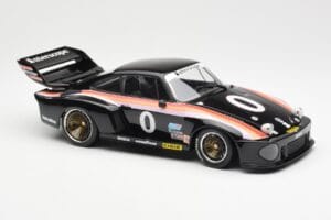 Porsche 935 #0 T. Field / D. Ongais / H. Haywood Interscope Racing 24 Hours of Daytona Winner 1979 Norev 1:18 187437 Metall — bild 4 av 6