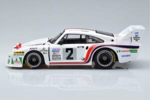 Porsche 935J #2 Liqui Moly R. Stommelen / R. Joest / V. Merl 24 Hours of Daytona Winner 1980 MCG 1:18 MCG18803R Metall — bild 3 av 6