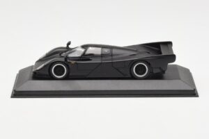 Porsche 962 Dauer Street Svart Matt Minichamps 1:43 430064002
