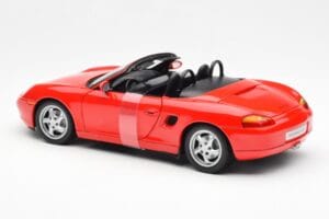 Porsche Boxster 986 Röd UT Models 1:18 180065830 Metall — bild 5 av 6