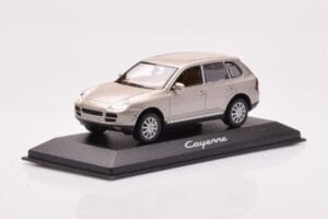 Porsche Cayenne 9PA Beige Minichamps 1:43 WAPC2000513 Metall — bild 2 av 4
