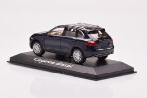 Porsche Cayenne 9PA Diesel Mörkblå Minichamps 1:43 WAP0200030B Metall — bild 3 av 4