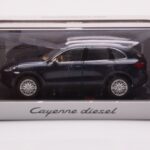 Porsche Cayenne 9PA Diesel Mörkblå Minichamps 1:43 - image 4 of 4