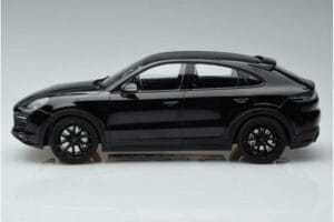 Porsche Cayenne E3 S Coupe Minichamps 1:18 187673 Metall — bild 3 av 6
