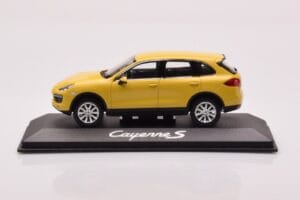 Porsche Cayenne 92A Sandgul Minichamps 1:43 WAP0200060B