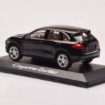 Porsche Cayenne 92A Turbo Svart Minichamps 1:43 - image 3 of 4