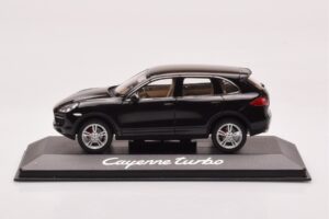 Porsche Cayenne 92A Turbo Svart Minichamps 1:43