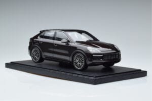 Porsche Cayenne Turbo Coupe Mahogny Norev 1:18 WAP0213190K Metall — bild 5 av 8
