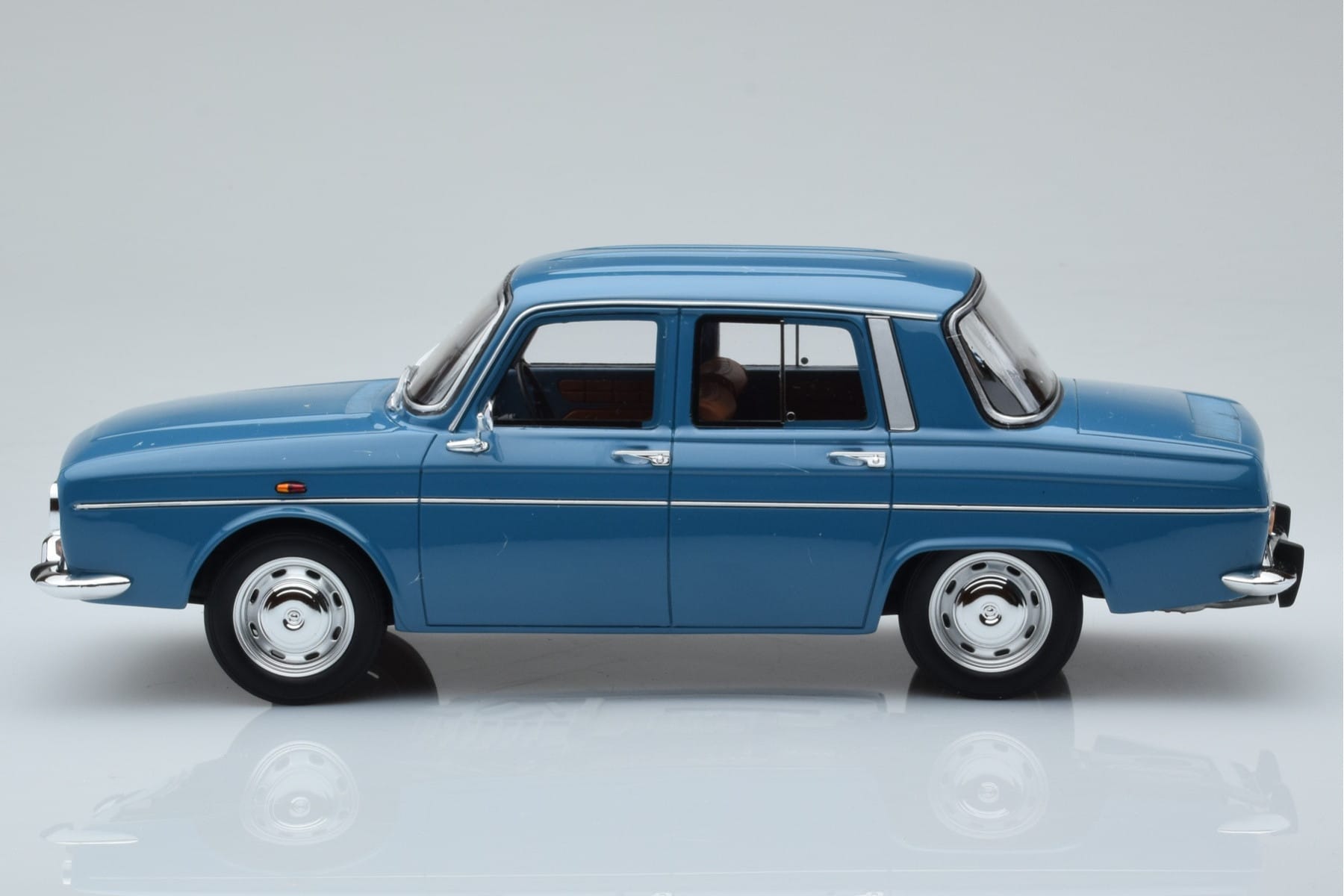 Renault 10 Major Blå Otto 1:18 OT1029 Resin — bild 3 av 6