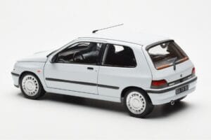 Renault Clio 16S Vit Norev 1:18 185251 Metall — bild 7 av 8
