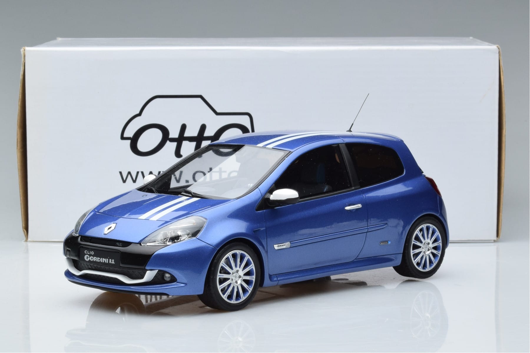 Renault Clio RS Mk3 Gordini Blå Otto 1:18 OT972 Resin — bild 6 av 6