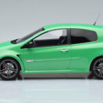 Renault Clio 3 RS Grön Otto 1:18 - image 3 of 6