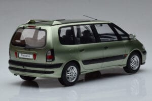 Renault Espace 3 Grön Otto 1:18 OT430 Resin — bild 2 av 6