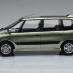 Renault Espace 3 Grön Otto 1:18 - image 3 of 6