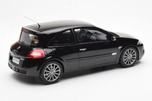 Renault Megane 2 RS Phase 2 Svart Otto 1:18 OT1054 Resin — bild 2 av 6