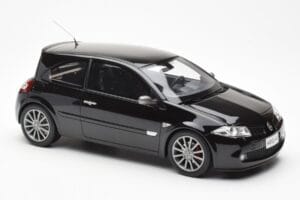 Renault Megane 2 RS Phase 2 Svart Otto 1:18 OT1054 Resin — bild 4 av 6