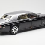 Rolls-Royce Phantom VII EWB Svart och Silver Kyosho 1:18 08841BKS - image 3 of 8
